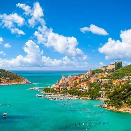 Fra Le Cinque Terre E La Versilia